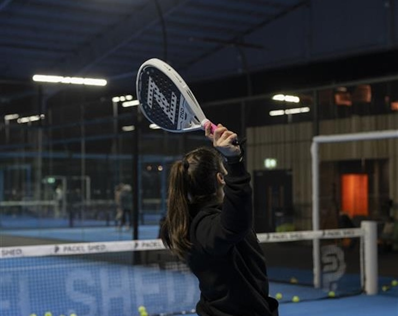 What are the best padel rackets for beginners?